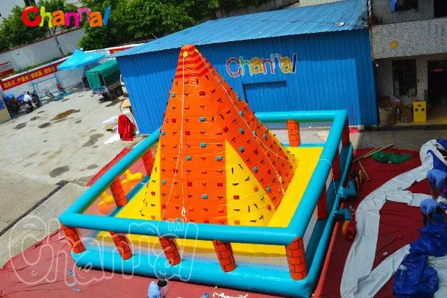 Hansel Inflatable High Quality Playground Real Rock Kids Climbing Wall